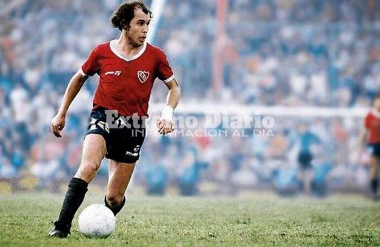 Imagen de Se cumplen 31 a&ntilde;os del &uacute;ltimo partido de Ricardo Bochini en Independiente