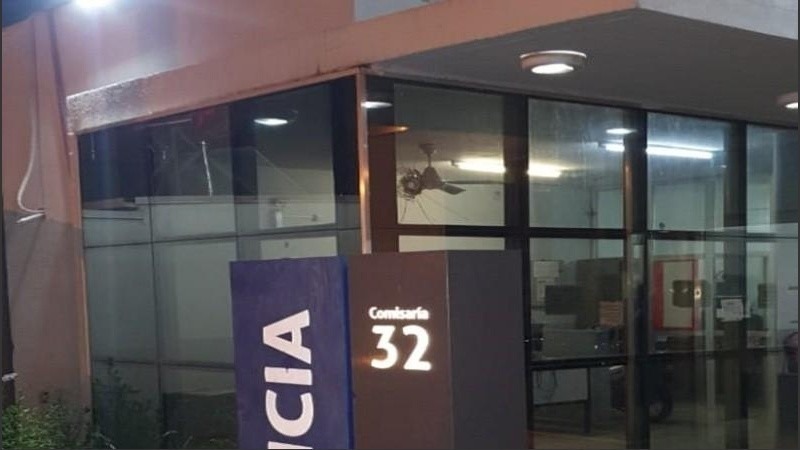 La comisar&iacute;a allanada hab&iacute;a sido baleada en noviembre del 2020.