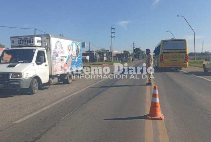 Imagen de Controles en el acceso a Arroyo Seco con dos vehículos remitidos al corralón