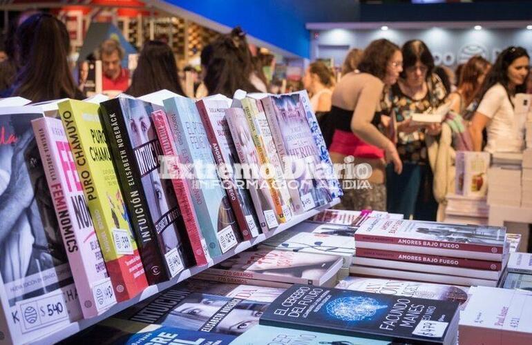 Imagen de &Uacute;ltimos lugares para viajar a la Feria del Libro desde Fighiera