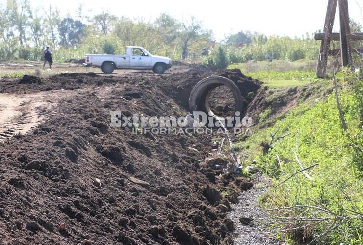 Imagen de La Municipalidad realizó obras hídricas y de cordón cuneta