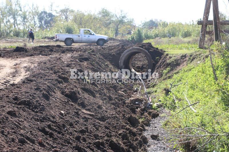Imagen de La Municipalidad realiz&oacute; obras h&iacute;dricas y de cord&oacute;n cuneta