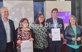 Imagen de La Comuna suscribi&oacute; a convenios de fortalecimiento del equipo local de G&eacute;nero y Diversidad Sexual