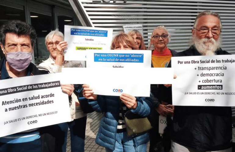 Imagen de Docentes de la UNR comenzaron este lunes doble jornada de paro: el segundo d&iacute;a ser&aacute; el jueves