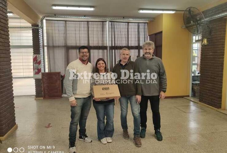 Imagen de Llegaron 63 computadoras a la Escuela Técnica 650, a través del Plan Federal Conectar Igualdad Juana Manso