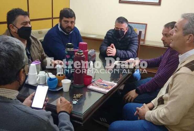 Imagen de Nueva reunión sin demasiados avances