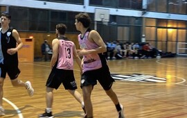 Imagen de Primera "A": Uni&oacute;n derrot&oacute; 97 a 75 a Libertad de Rosario por la fecha 11