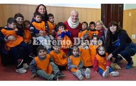 Imagen de Los ni&ntilde;os del Centro de Cuidado Infantil visitaron el Palacio Municipal y la Biblioteca