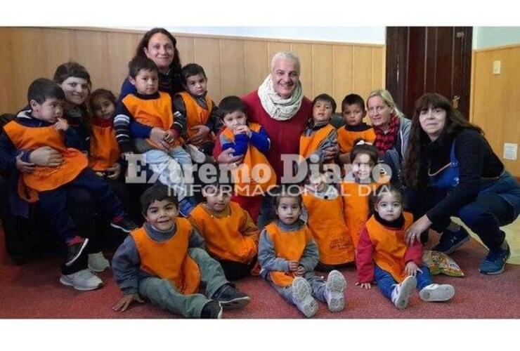 Imagen de Los niños del Centro de Cuidado Infantil visitaron el Palacio Municipal y la Biblioteca