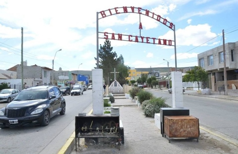 Imagen de Comodoro Rivadavia: le robó el celular, el ladrón la escuchó llorar y volvió para abrazarla