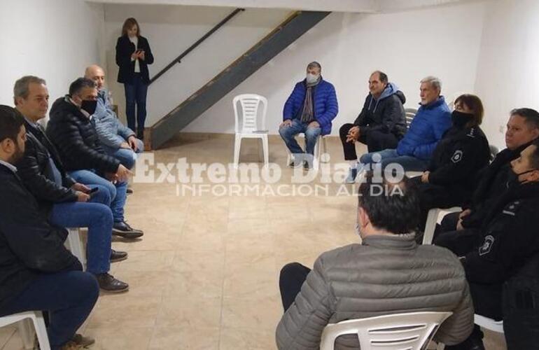 Imagen de Reuni&oacute;n con responsables de local bailable y bares