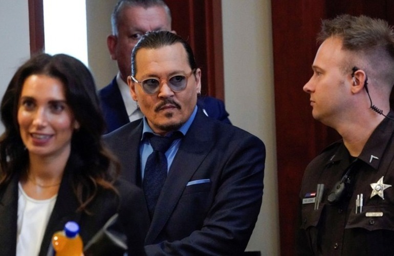 Imagen de Johnny Depp ganó el mediático juicio por difamación que le había iniciado a su exesposa Amber Heard