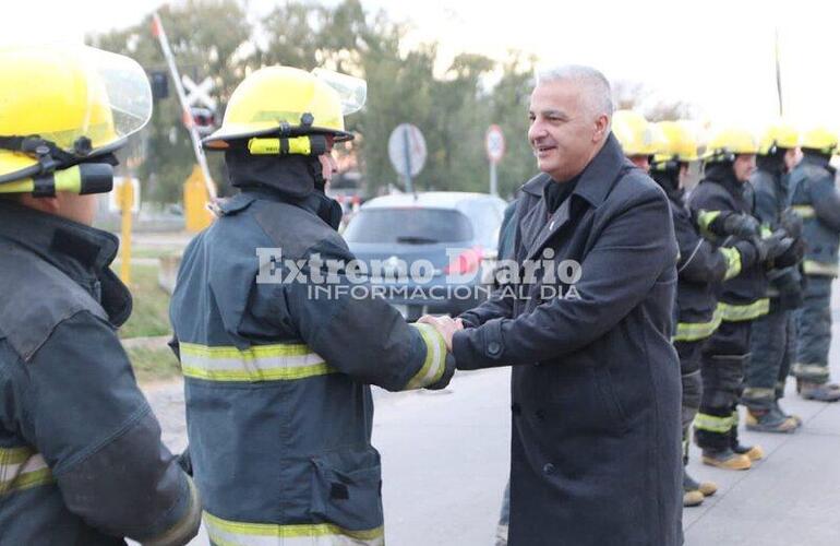 Imagen de El intendente Nizar Esper particip&oacute; del acto por el D&iacute;a del Bombero Voluntario