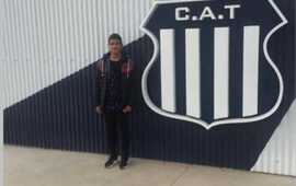 Imagen de Brandon Romero, cat. 2009 de A.S.A.C. se prob&oacute; en Talleres y River Plate con buenos resultados.