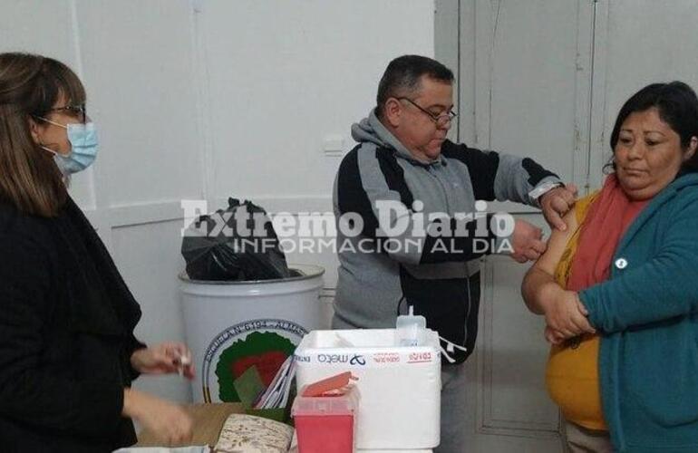 Imagen de Jornada de vacunación en el barrio El Ombú