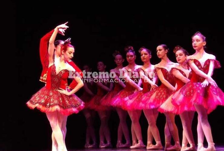 Imagen de La Escuela de Ballet Gloria Kazda fue elegida para la apertura de la Función Bailarines Buenos Aires 2022