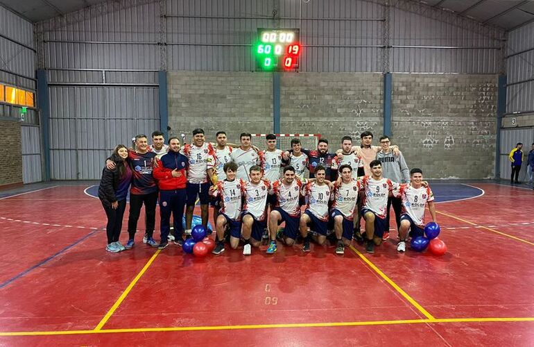 Talleres festejó el campeonato con su gente.