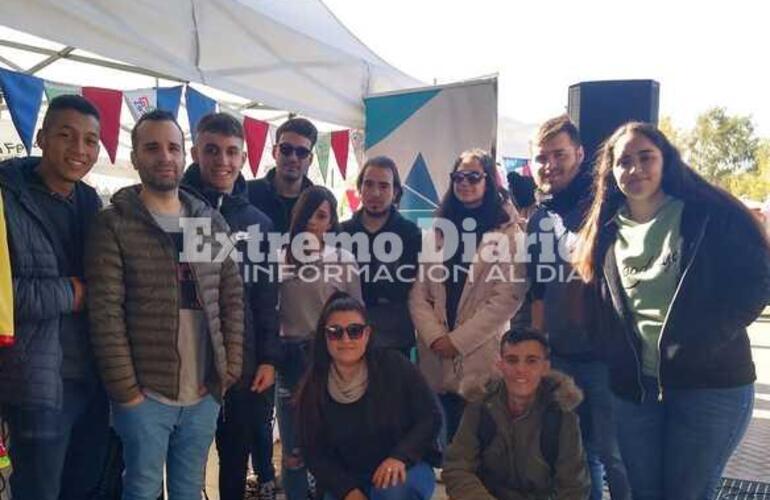 Imagen de El taller de operador de radio y locución participó de la feria del Santa Fe Más en Rosario