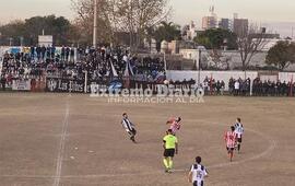 Imagen de Uni&oacute;n le gan&oacute; 1 a 0 a Riberas con gol de Tom&aacute;s Mart&iacute;n por la ida de los Cuartos de Final