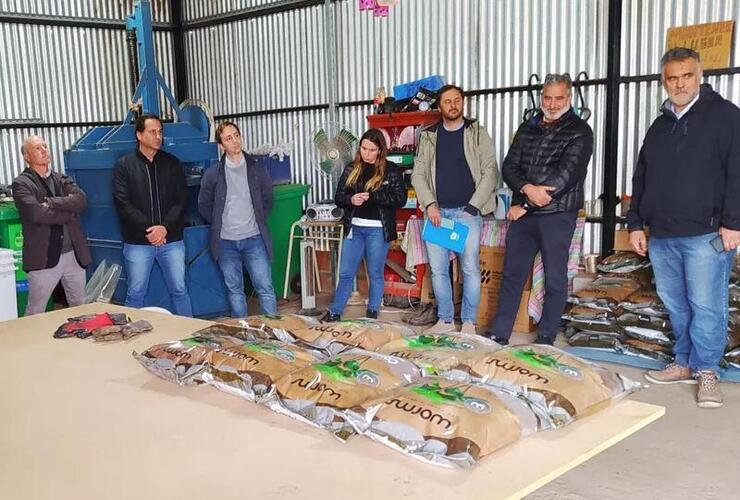 Los acuerdos constan de donaciones de compost para arbolado público y tareas de forestación.