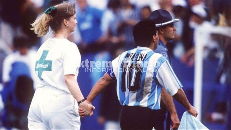 Imagen de �Me cortaron las piernas�: En 1994 Maradona jug&oacute; el &uacute;ltimo partido con la camiseta argentina