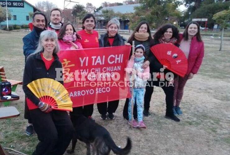 Imagen de Se realizó el primer encuentro holístico en el Paseo Pedro Spina