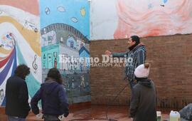 Imagen de Avanza el curso de pintura y reparaci&oacute;n de paredes en el Centro Cultural