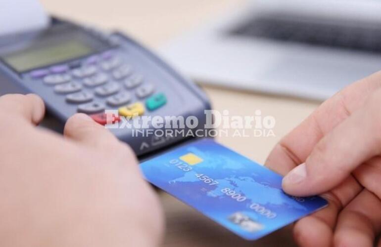 Imagen de Afip aumentó el reintegro en compras con tarjeta de débito: para jubilados y beneficiarios de planes sociales