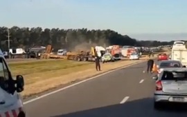 Imagen de Accidente de tr&aacute;nsito en la autopista Rosario-Buenos Aires