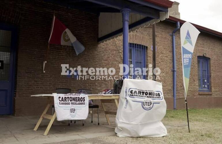 Imagen de Nueva jornada de recepción de materiales reciclables frente al Museo Municipal