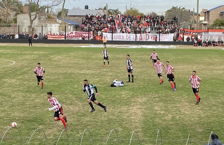 Imagen de Unión quedó eliminado de la Copa Santa Fe tras perder por penales contra Riberas (Global 2-2)