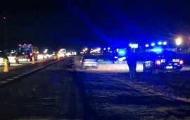 El operativo se manten&iacute;a hacia la noche. (imagen video Facebook/Claudio Ferreyra)