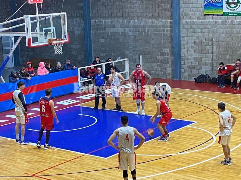 Talleres termin&oacute; el juego con varios juveniles.