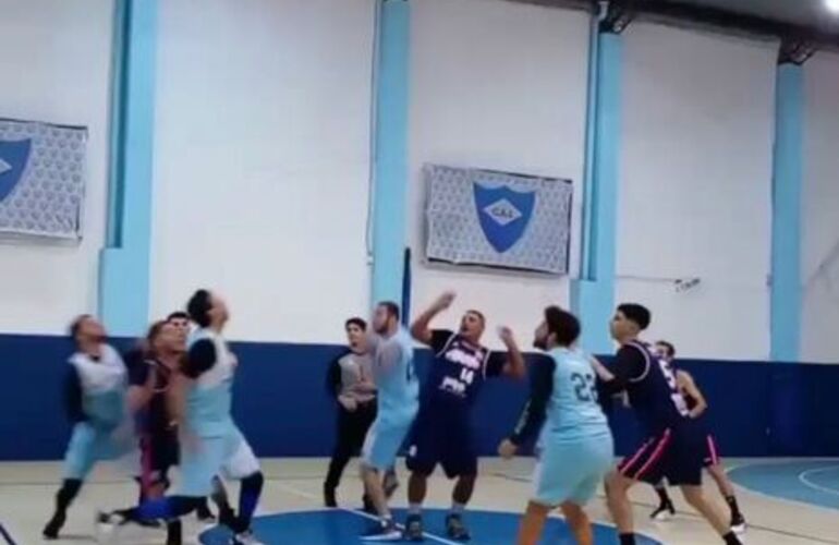 Imagen de ASAC perdi&oacute; 66 a 58 contra Libertad de Rosario por el primer partido de la Zona Campeonato en la Reserva �A�