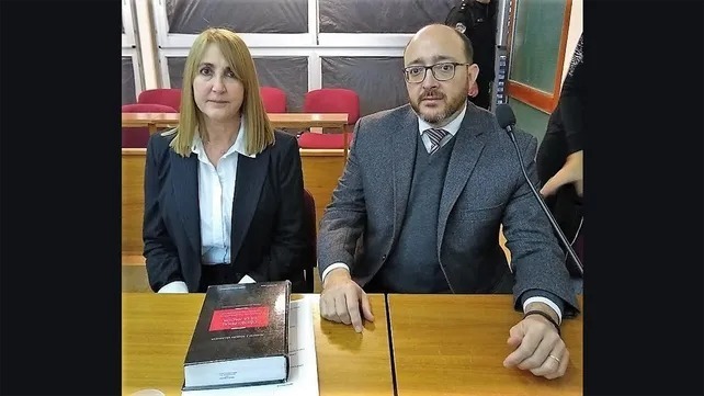 Los fiscales Fabiana Bertero y Guillermo Loyola del MPA de Rafaela.