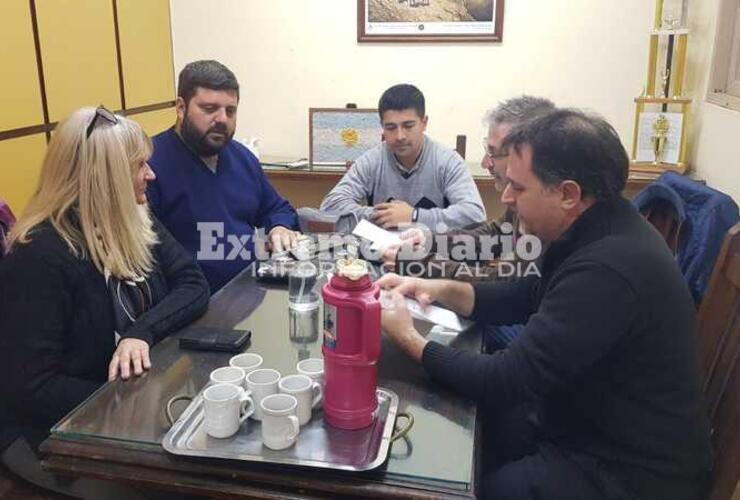 Imagen de Ghione solo: Hubo una reunión y los demás ediles no participaron