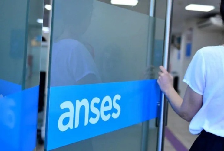 Imagen de En Santa Fe son 972.000 los beneficiarios del Refuerzo de Ingresos de ANSES