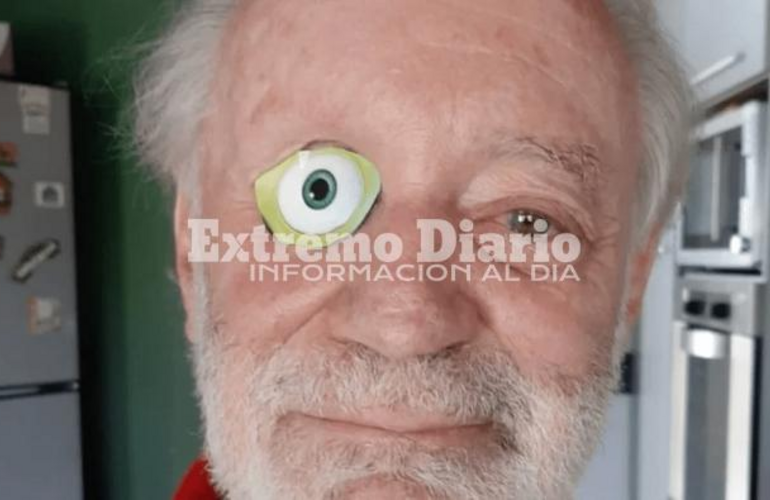 Imagen de Es tuerto y tuvo que usar un ojo de Monsters Inc para poder registrarse en la app Mi Argentina porque no había personal humano para atenderlo.