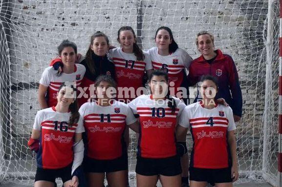 Las chicas ascendieron de categor&iacute;a hace 15 d&iacute;as.