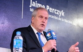 Adem&aacute;s, el ministro critic&oacute; la prohibici&oacute;n del lenguaje inclusivo.