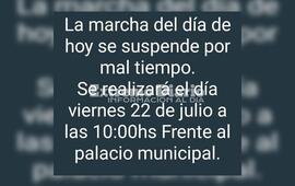 Imagen de Por mal tiempo se decidi&oacute; suspender la marcha
