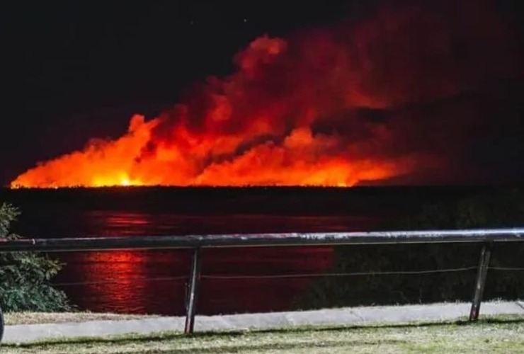 Imagen de Instalarán cámaras para monitorear los incendios voluntarios de las islas