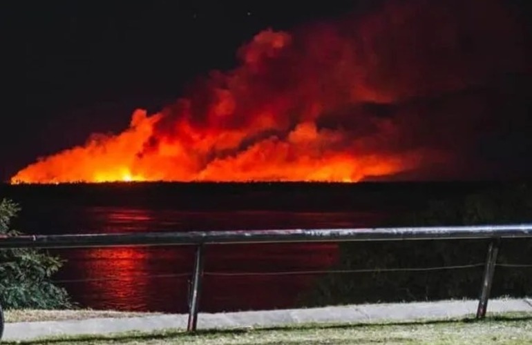 Imagen de Instalarán cámaras para monitorear los incendios voluntarios de las islas