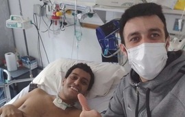El joven polic&iacute;a estuvo un mes y medio en cuidados intensivos.