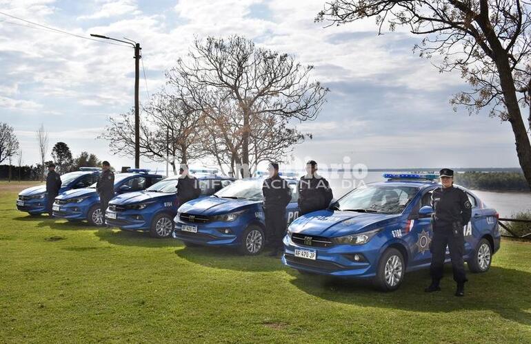2 fueron destinados a la Subcria 15&deg; y 3 al Comando