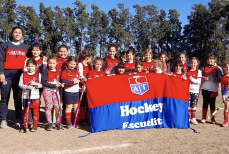 Imagen de Talleres realizará un Encuentro de Escuelita de Hockey el 30/07.