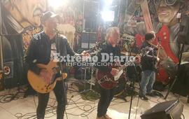 Imagen de Gran show de Iceberg en Arroyo Seco