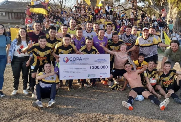 Imagen de Oriental de Rosario derrotó a Riberas del Paraná 2 a 1 y pasó a la tercera fase de la Copa Santa Fe