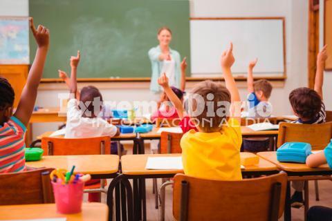 Imagen de En agosto empezar&aacute; la extensi&oacute;n horaria en escuelas de Santa Fe
