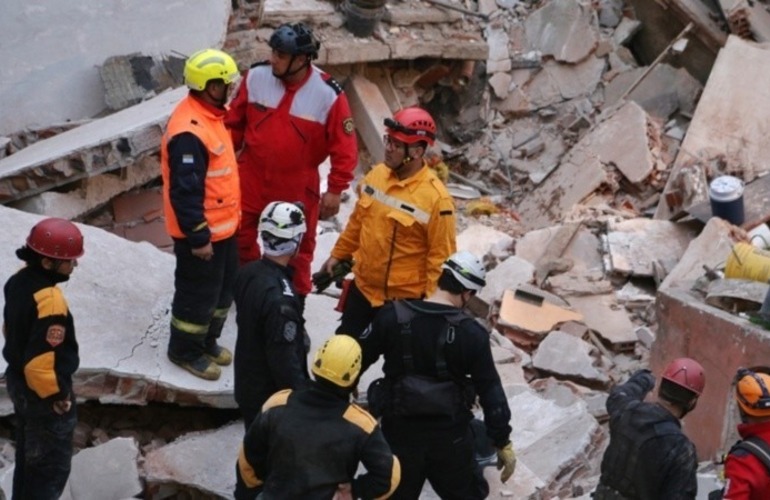 Trabajo incesante en Superí al 200. (Alan Monzón / Rosario3)